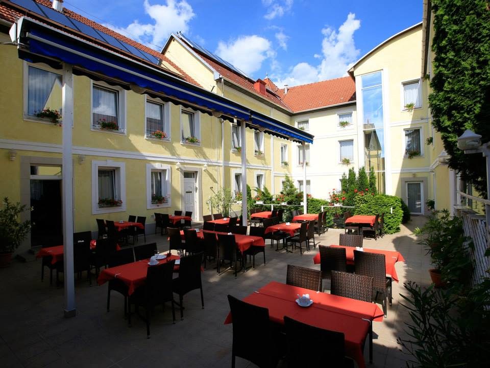 Hotel Korona Eger